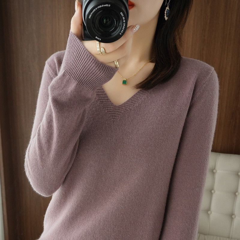 Knitted Pullovers V-neck