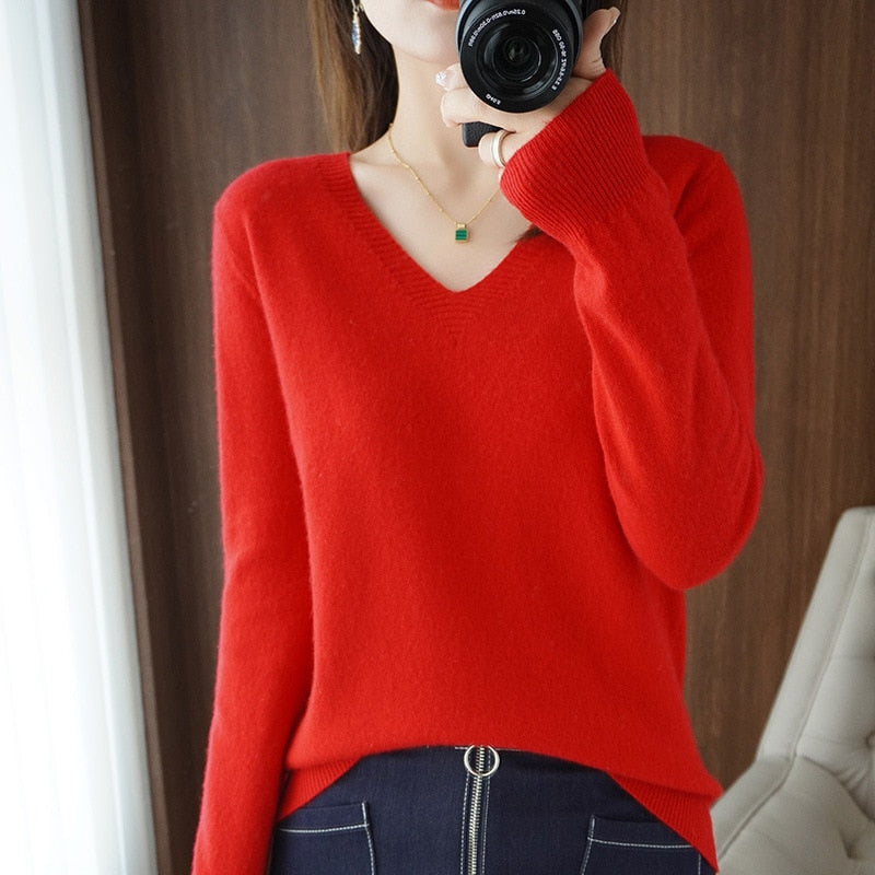 Knitted Pullovers V-neck