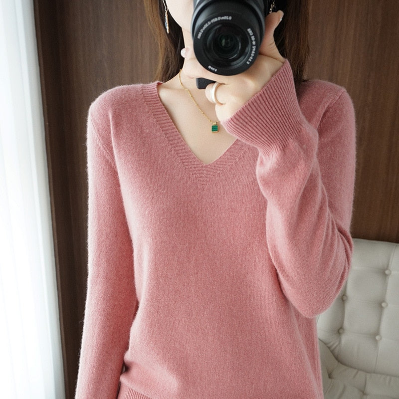 Knitted Pullovers V-neck